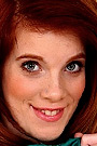 Roxy Rush Spreads Her Lips