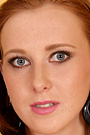 Linda Sweet Uses a Deep Dildo